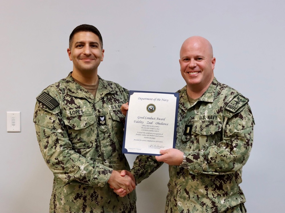 MU1 Lopes-Good Conduct Award