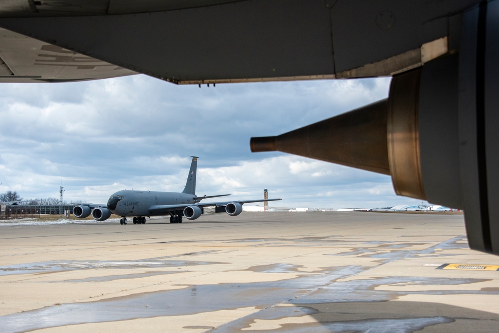 The Long Wait Ends: PA Air National Guardsmen Reunite with Family after Deployment