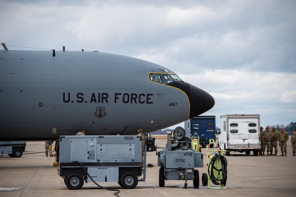The Long Wait Ends: PA Air National Guardsmen Reunite with Family after Deployment