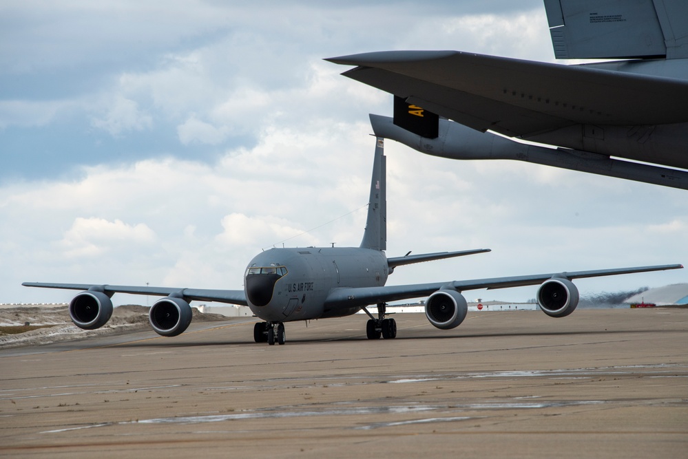 The Long Wait Ends: PA Air National Guardsmen Reunite with Family after Deployment