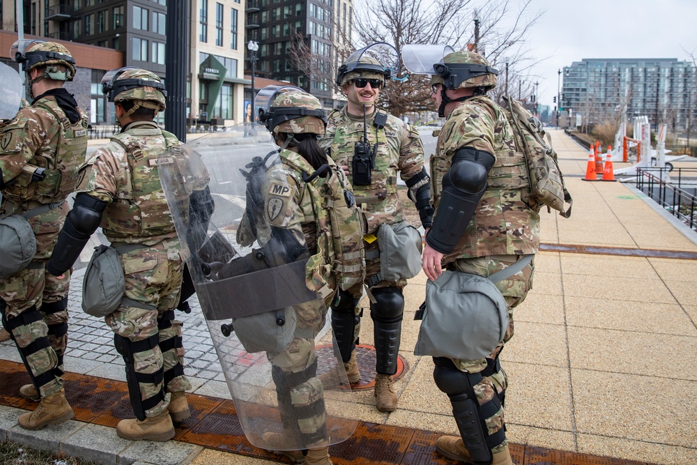 Teamwork Makes the Dream Work: Indiana Guardsmen Support Presidential Inauguration