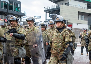 Teamwork Makes the Dream Work: Indiana Guardsmen Support Presidential Inauguration