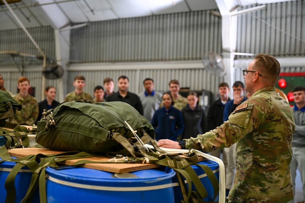 Louisiana Tech University ROTC cadets visit LRAFB