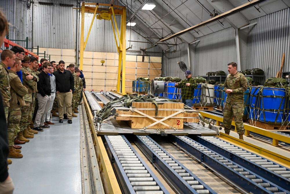 Louisiana Tech University ROTC cadets visit LRAFB