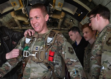 Louisiana Tech University ROTC cadets visit LRAFB