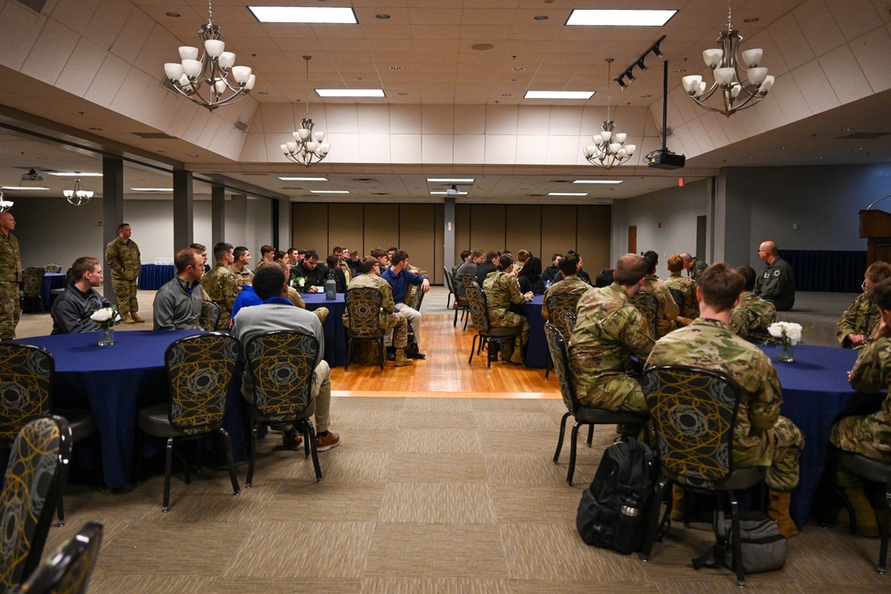 Louisiana Tech University ROTC cadets visit LRAFB