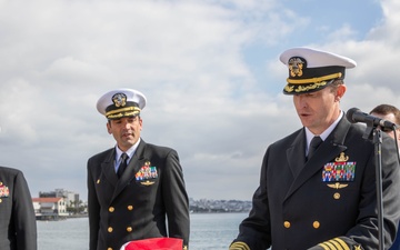 EODGRU-1 Holds Change of Command