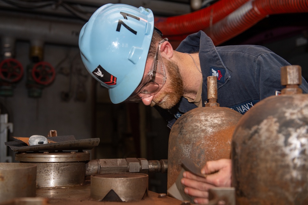 USS Theodore Roosevelt Maintenance