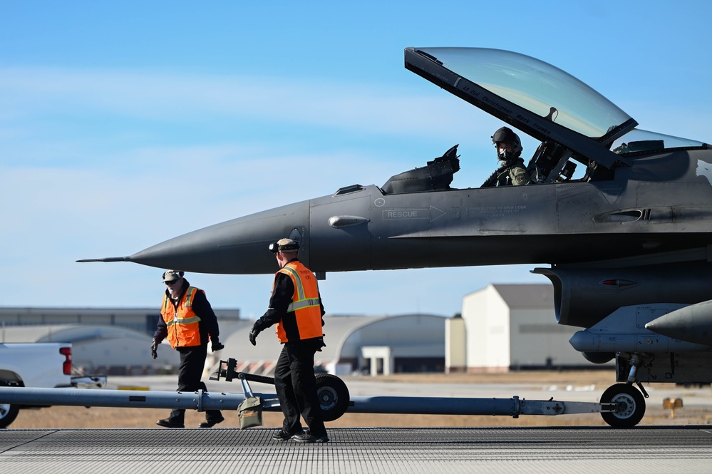 Keeping U.S. Air Force flight line arresting cables operational