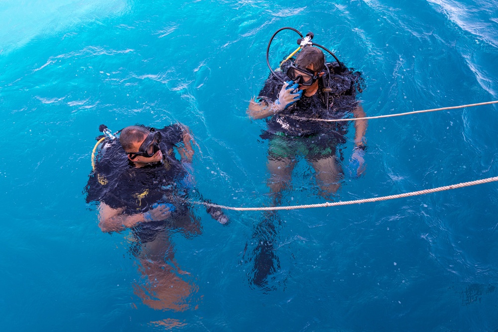 Kwajalein Atoll-7th Engineer Dive Detachment