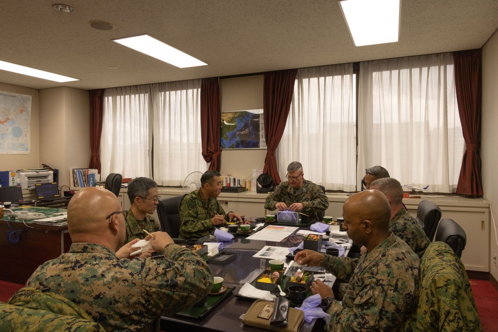 3rd MLG CG visits JGSDF Western Army Logistics Elements