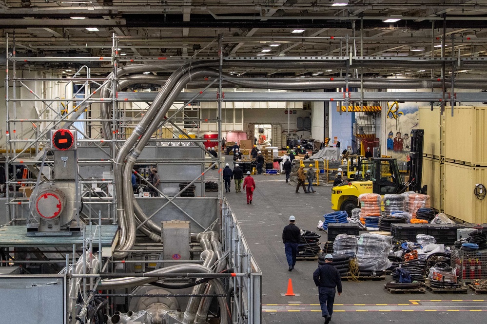 USS Ronald Reagan (CVN 76) prepares for DPIA