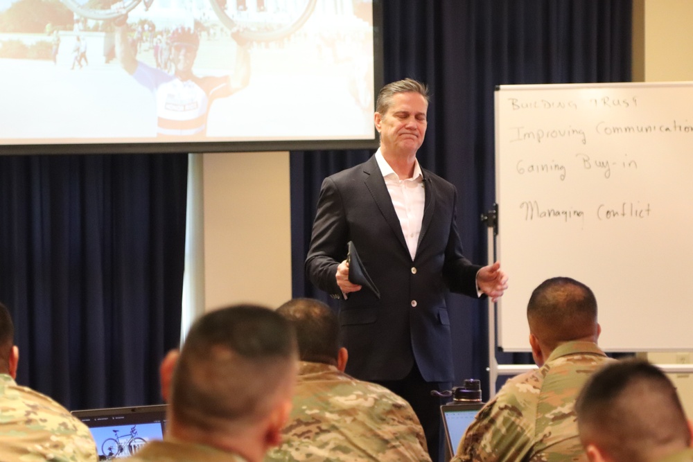 Retired Army colonel holds leadership ‘lunch and learn’ at Fort McCoy