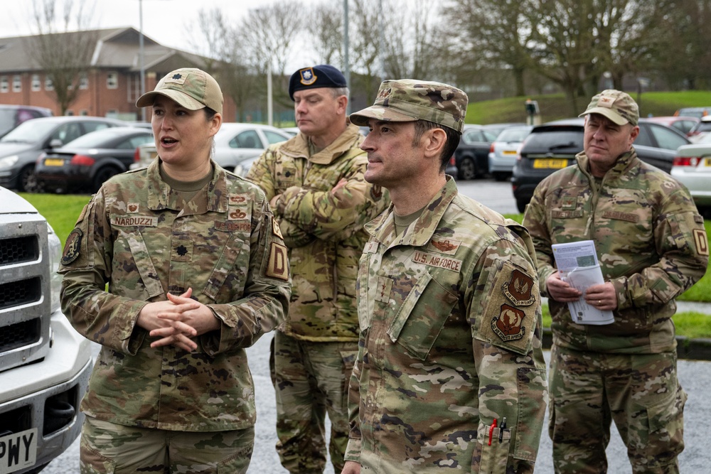 Third Air Force commander visits RAF Mildenhall