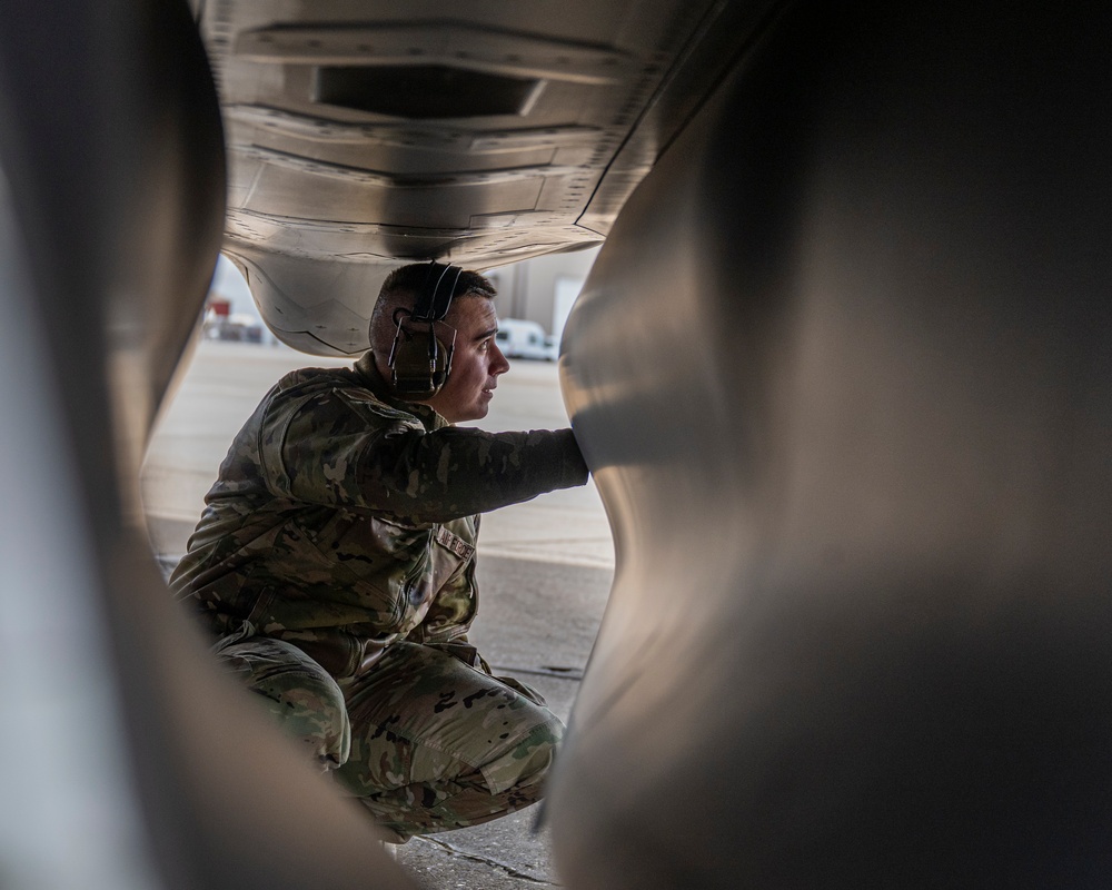 F-35 Demo Team Practices at Hill AFB