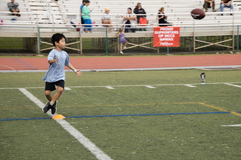 Legends and Heroes Unite: National Football League Hall of Famers and Cheerleaders join forces with Marines at MCBH