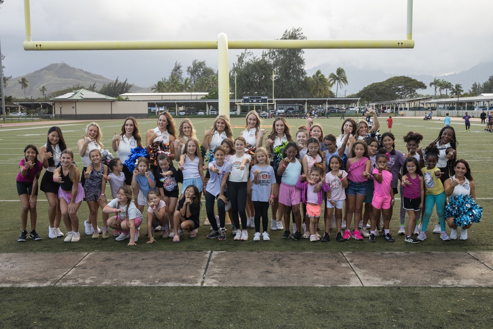 Legends and Heroes Unite: National Football League Hall of Famers and Cheerleaders join forces with Marines at MCBH