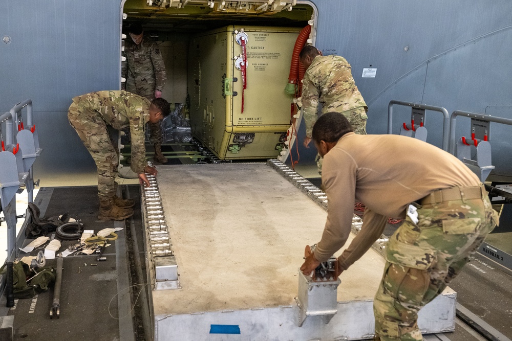 KC-46 Fuel Tank Removal