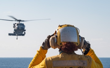 USS America (LHA 6) and 31st MEU Conduct Fast Rope