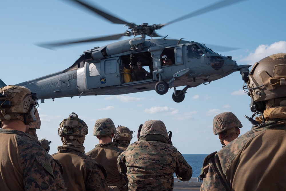 USS America (LHA 6) and 31st MEU Conduct Fast Rope