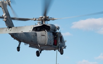 USS America (LHA 6) and 31st MEU Conduct Fast Rope