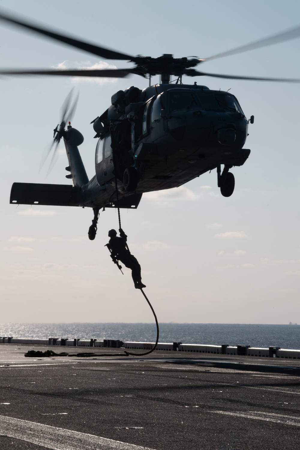 USS America (LHA 6) and 31st MEU Conduct Fast Rope