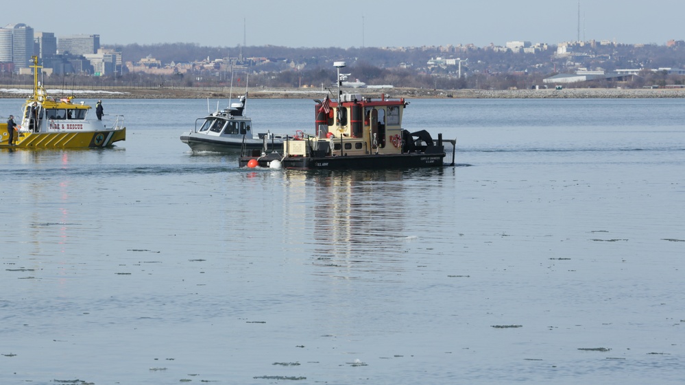 U.S. Army Corps of Engineers supports response and recovery operations following Potomac River Aviation Incident