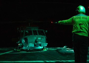 Wayne E. Meyer Conducts Flight Operations