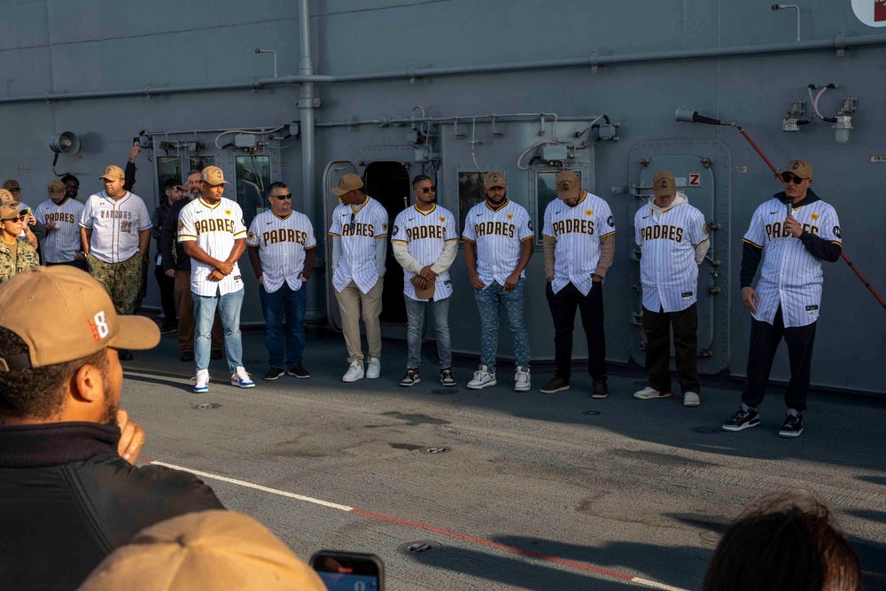 San Diego Padres Visit USS Makin Island