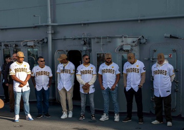 San Diego Padres Visit USS Makin Island