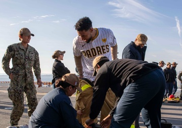 San Diego Padres Visit USS Makin Island