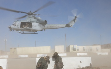 HMLA-269 hoists simulated casualties during SLTE 1-25