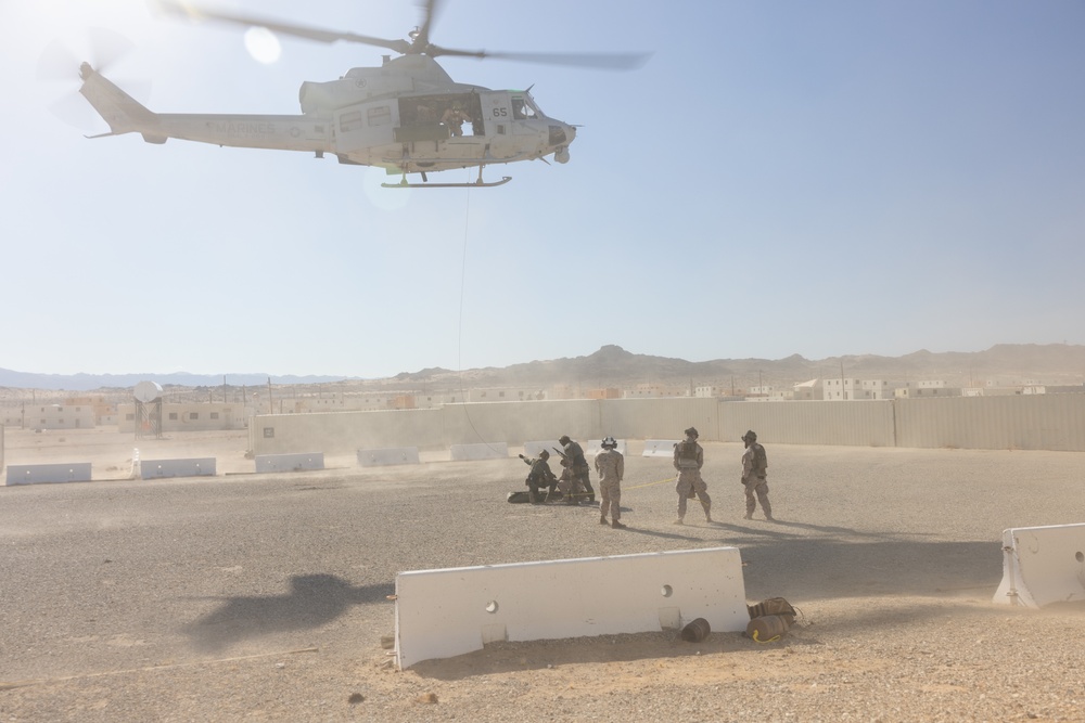 HMLA-269 hoists simulated casualties during SLTE 1-25