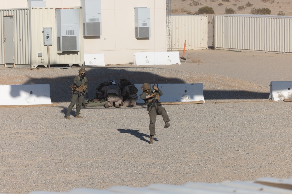 HMLA-269 hoists simulated casualties during SLTE 1-25