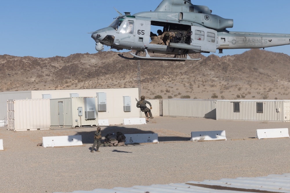 HMLA-269 hoists simulated casualties during SLTE 1-25