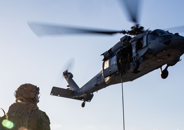 31st MEU | MRF conducts Fast Rope Sustainment
