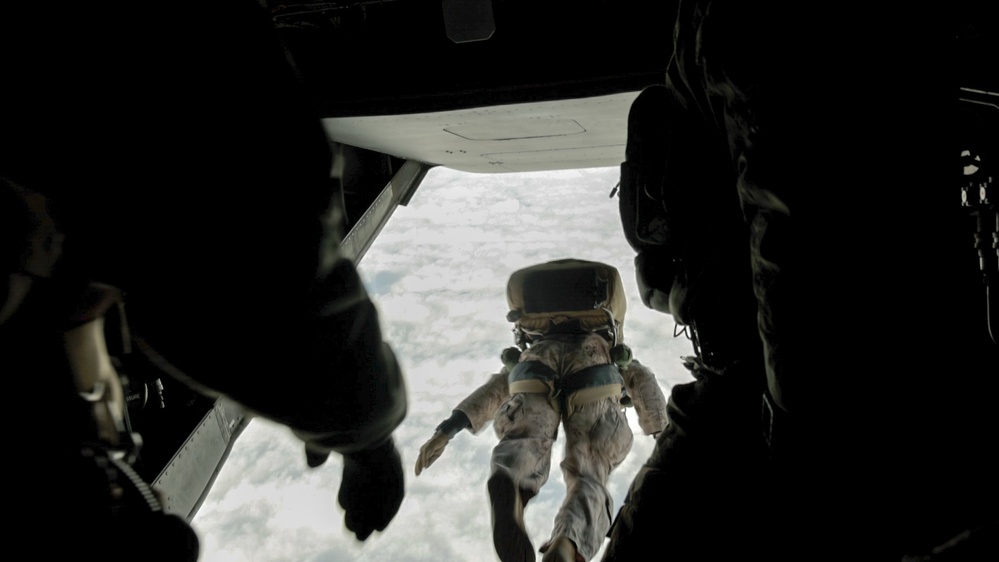 31st MEU| Maritime Raid Force conducts Parachute Operations