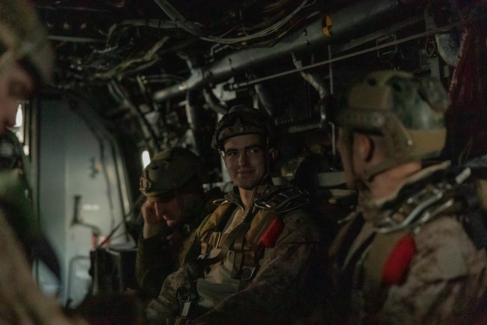 31st MEU| Maritime Raid Force conducts Parachute Operations