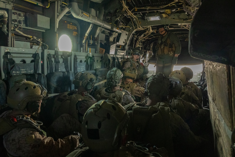 31st MEU| Maritime Raid Force conducts Parachute Operations