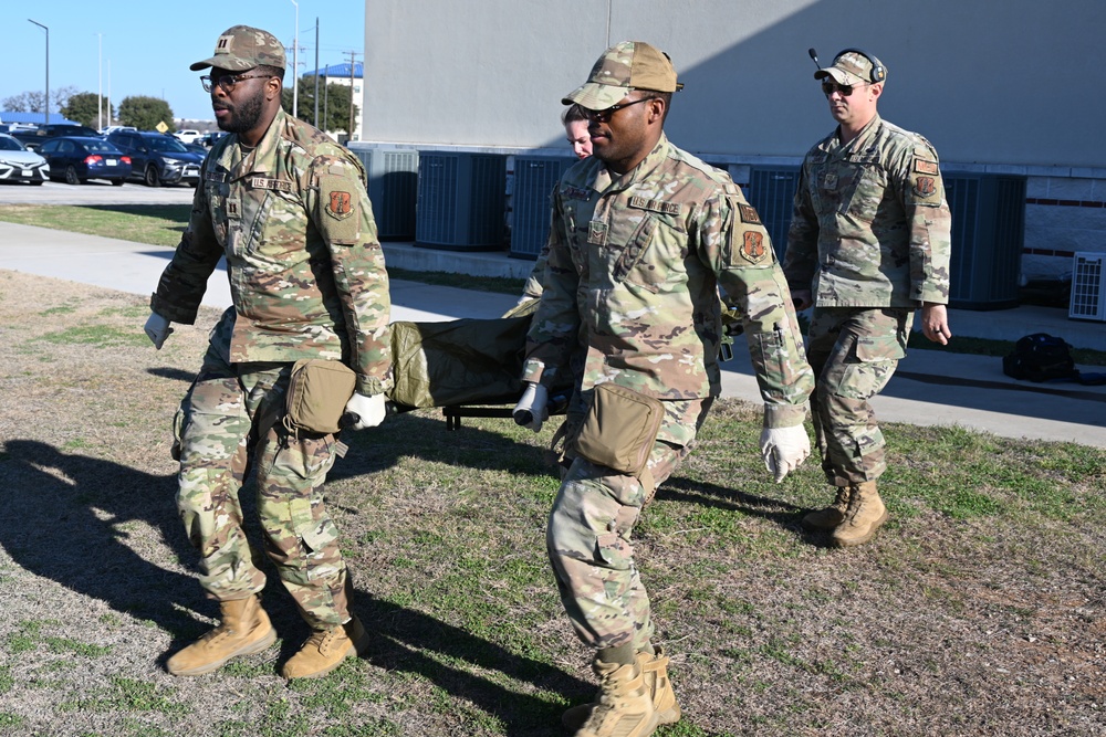 Texas ANG medical personnel complete TCCC Tier 2 training