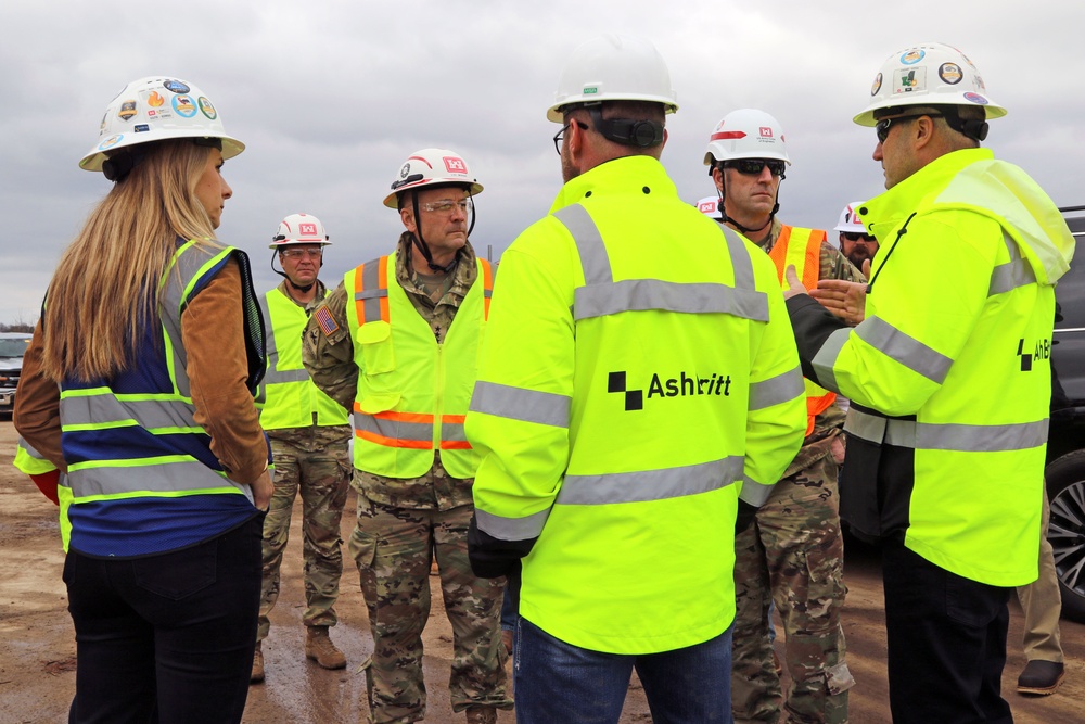 56th Chief of Engineers, Lt. Gen. William H. Graham, visits North Carolina