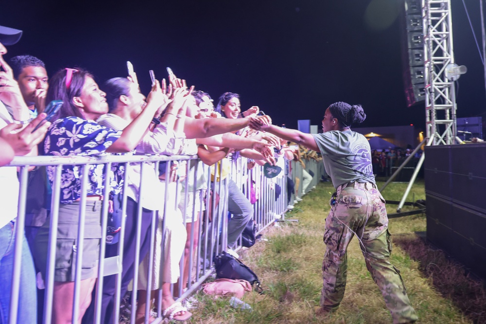 39th Army Band Performs at the Ilopango Airshow