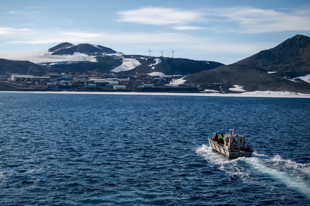 USCGC Polar Star (WAGB 10) conducts cutter boat and dive operations in Winter Quarters Bay during Operation Deep Freeze