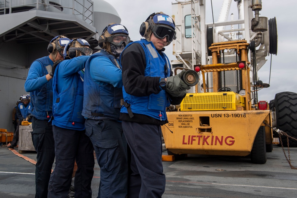 Flight Deck Firefighting Drill abaord USS America (LHA 6)