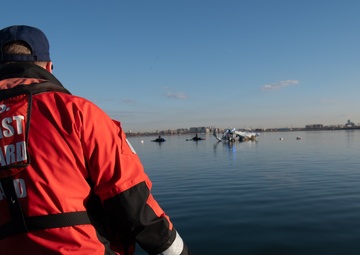 Coast Guard, multiple partner agencies, responding to plane crash in Potomac River