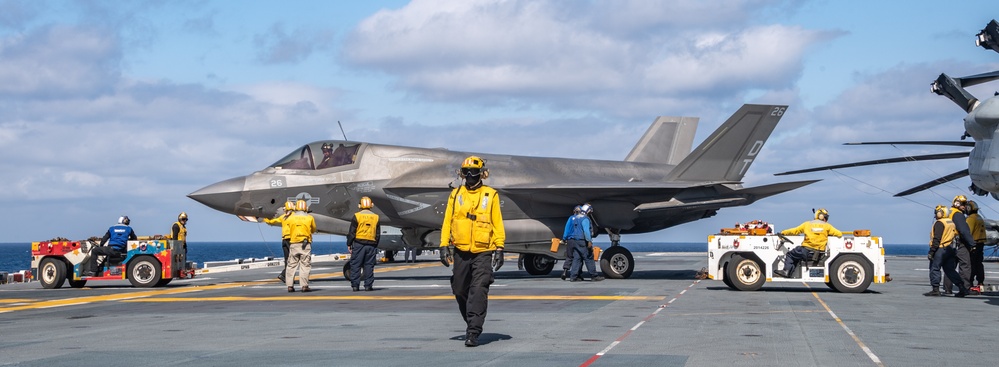 USS America (LHA 6) Conducts Flight Operations