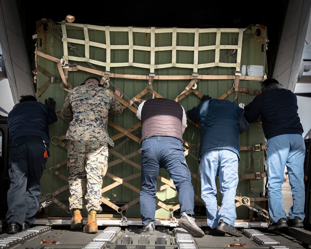 U.S. Marines, Airmen transport cargo to Guam