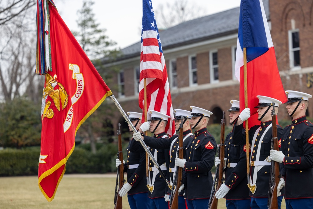 General Pierre Schill visits Marine Barracks Washington