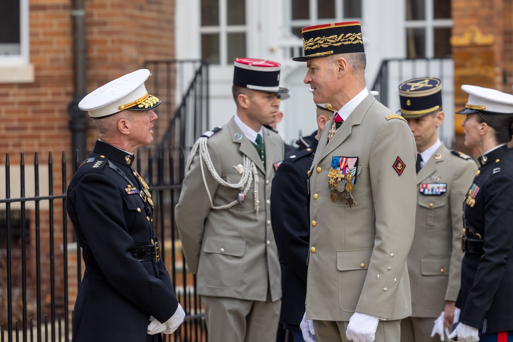 General Pierre Schill visits Marine Barracks Washington