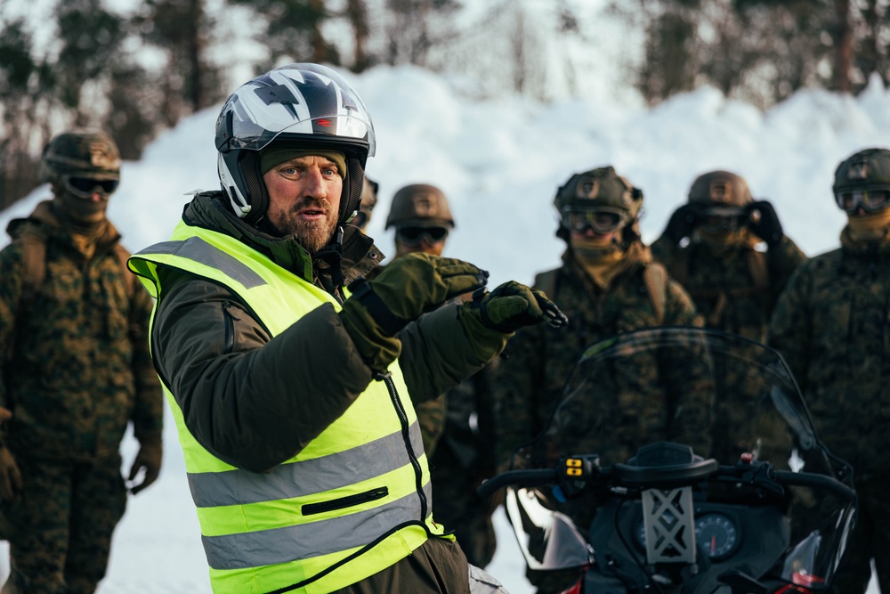 Exercise Joint Viking 25: Snowmobile Course